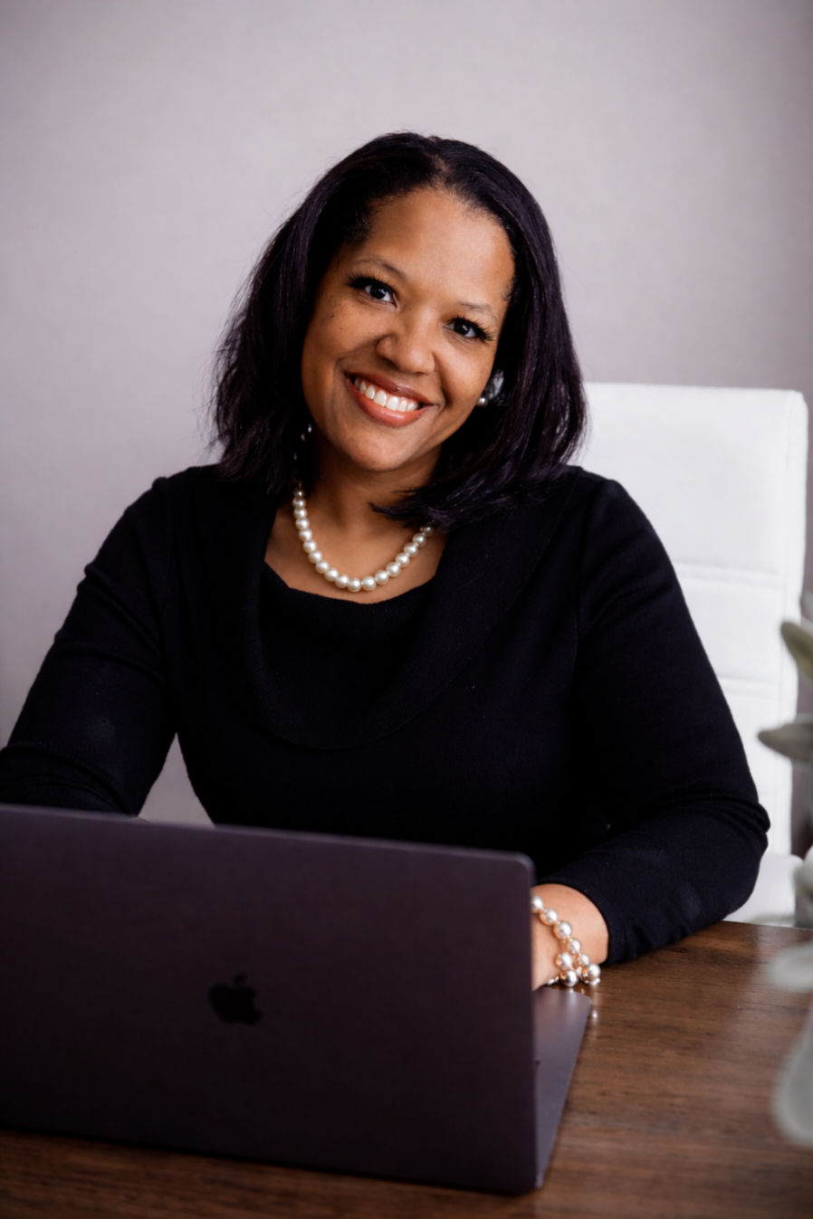 Alisha Penn, Senior Loan Advisor